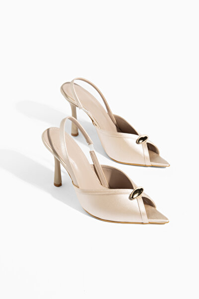 camaiore Καλοκαιρινά παπούτσια με τακούνι σε χρυσό χρώμα