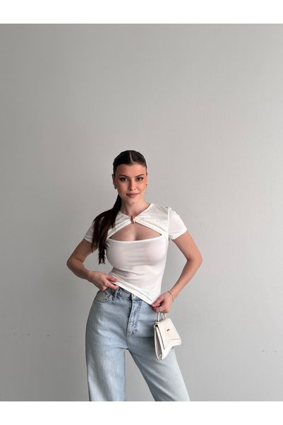 queencity Women's Crop Blouse with Buckle Detail