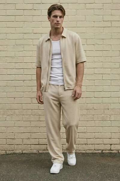 MADZEYMODA Ανδρικό κοστούμι από ύφασμα κρεπ μπεζ με άνετη εφαρμογή, διπλό φερ...