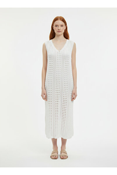 Neden Tekstil Γυναικείο μακρύ πλεκτό φόρεμα με λαιμόκοψη V και χωρίς μανίκια