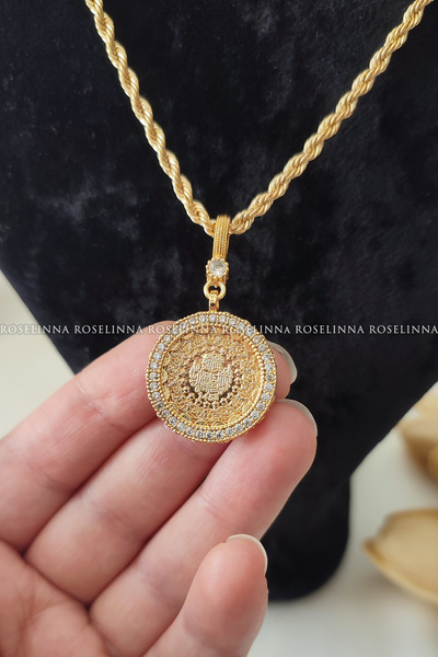 ROSELİNNA Çeyrekli Kolye, Altın Kaplama Burgu Zincirli Çeyrekli Kolye (altıns...
