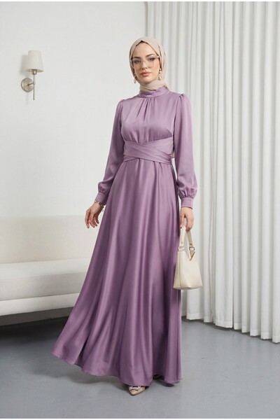 Modamorfo Σατέν φόρεμα με στρογγυλή λαιμόκοψη και δέσιμο στη μέση -g.kurusu