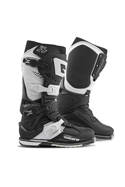 Gaerne Sg22 Black and White Cross Boots