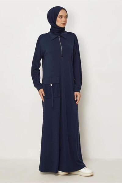 Alvina Rochie de trening cu guler tip cămașă 46339