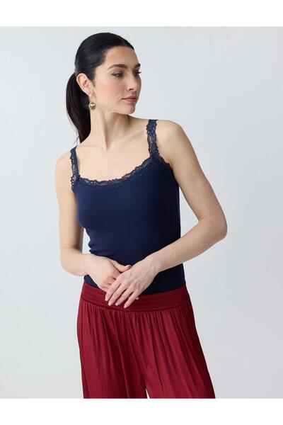 Jimmy Key Πλεκτό εσώρουχο σε σκούρο μπλε με τετράγωνο γιακά και λεπτομέρεια α...