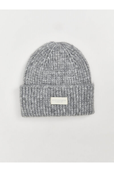 LC Waikiki Căciulă de damă brodată cu text