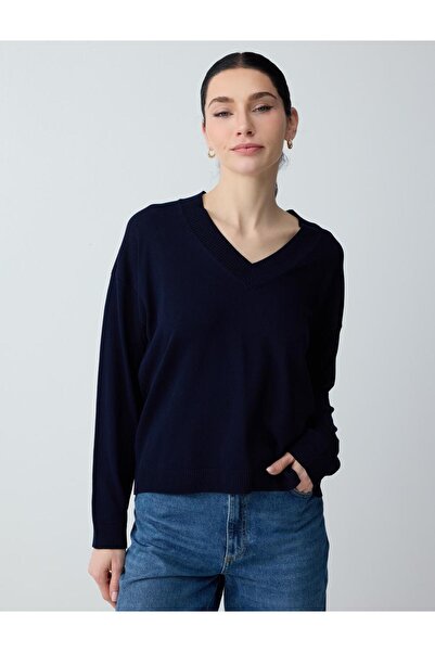 Jimmy Key Μπλούζα πλεκτή με μακριά μανίκια σε σχήμα V, σε άνετη γραμμή, σε σκ...