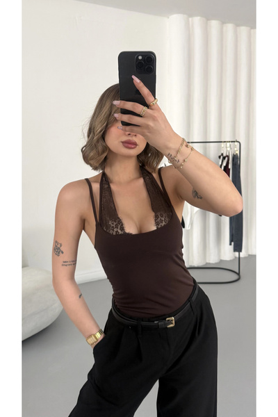 nona butik Κορμάκι με δαντέλα Lilah - Καφέ