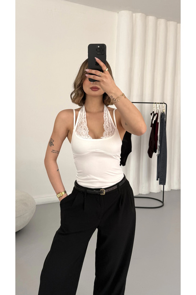 nona butik Κορμάκι Lilah με δαντελένια λεπτομέρεια - Λευκό