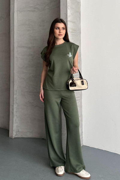 THIFF GYMWEAR Women's Modal Fabric Side Button Detailed Tracksuit Set