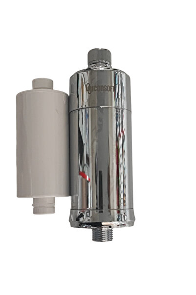 Acrobat Arıtmalı banyo duş filtresi ve yanında 1 adet yedek kartuş