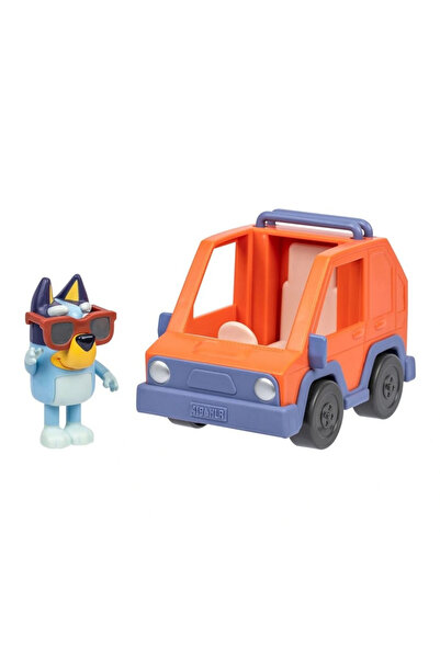 4x4 Tool and Figure Set