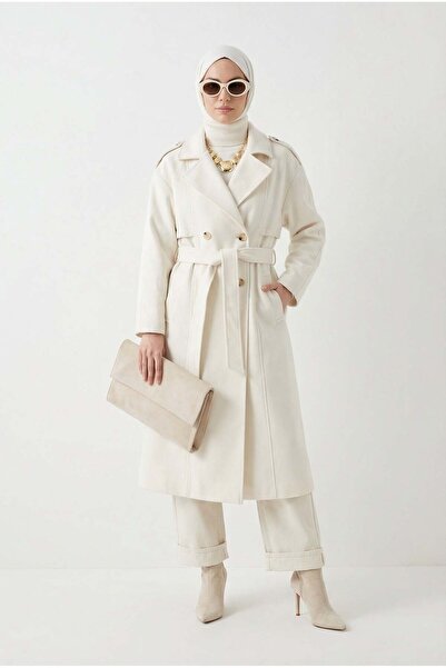 Armine TREND Apolet Detaylı Allerli Astarlı Kuşaklı Kaşe Kaban Beyaz 25KT729