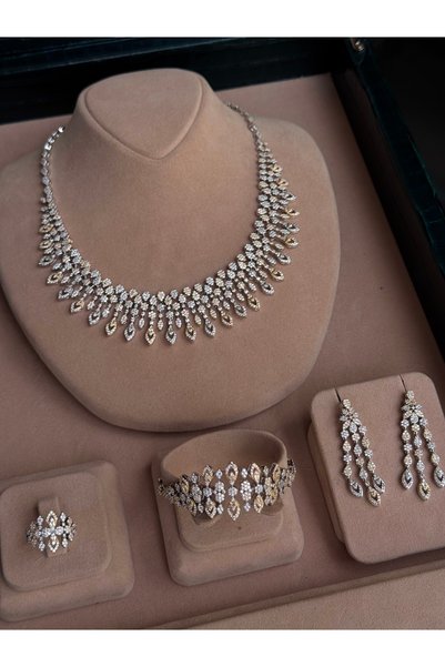 rive.jewelry Zirkon Taşlı Rodyum Kaplama Lüks Kolye Seti – Parlak Taşlı Şık Takı Seti