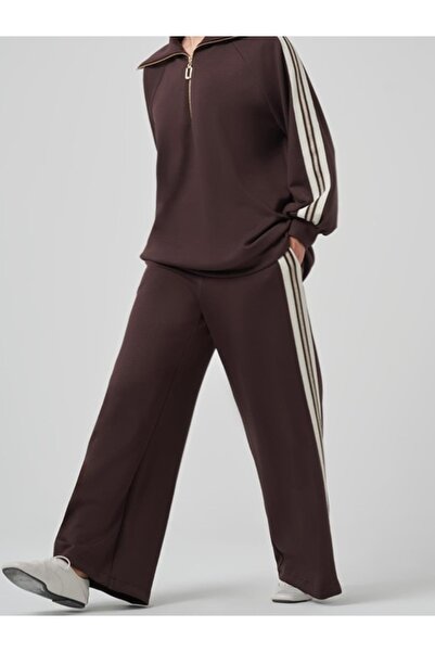 Nuss 1093 طقم بنطلون بتفاصيل شريطية على ياقة القميص