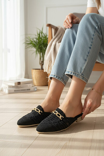 Moda fiesta Γυναικείες μαύρες πλεκτές παντόφλες με λεπτομέρεια από αλυσίδα κα...