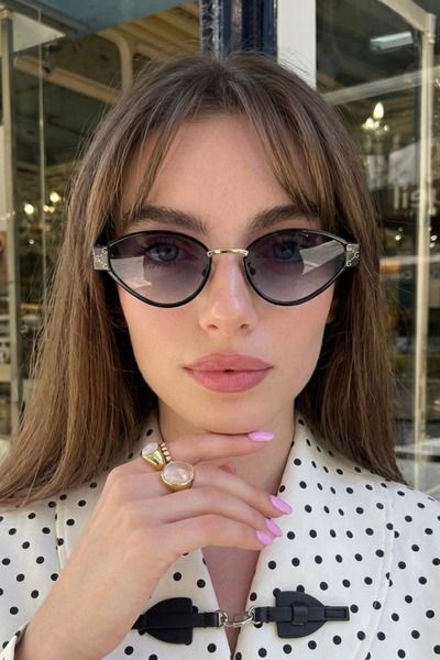 Chunky Frame Edda Noir Women's Cat Eye Trend Ultra Light Black Sunglasses wit...