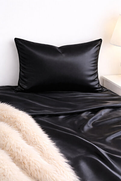 Cherry Bloom Cotton Μαύρη σατέν μαξιλαροθήκη με φερμουάρ 50x70