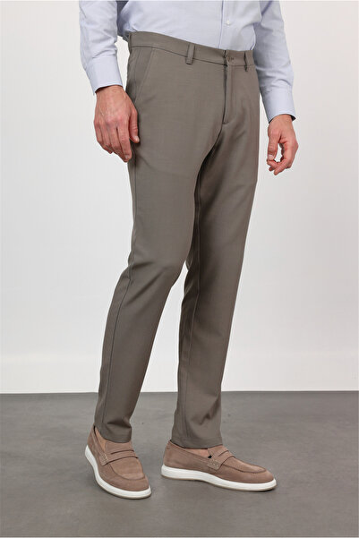 İmza Ελαστικό παντελόνι chino με πλαϊνή τσέπη σε στυλ βιζόν, άνετης εφαρμογής...