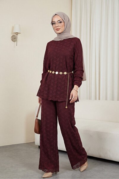 Modamorfo Σετ παντελονιού με στρογγυλή λαιμόκοψη, ζώνη και λεπτομέρεια από δα...