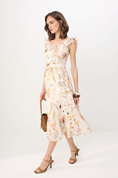 Συλλογή Trendyol Κρεμ Φόρεμα με λεπτομέρεια από βολάν και λουλουδάτο σχέδιο, ...
