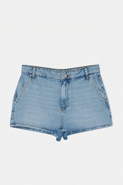 Συλλογή Trendyol Premium ανοιχτό μπλε υφασμάτινο σορτς & βερμούδα TWOSS26SR00171