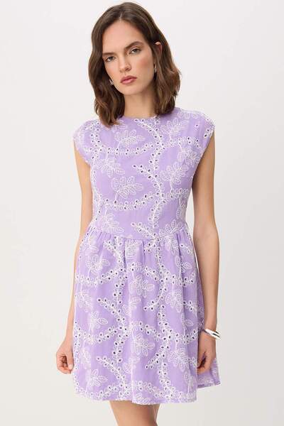 Συλλογή Trendyol Λιλά Μπροντέ Κοντό/Μίνι Υφαντό Φόρεμα TWOSS26EL00652