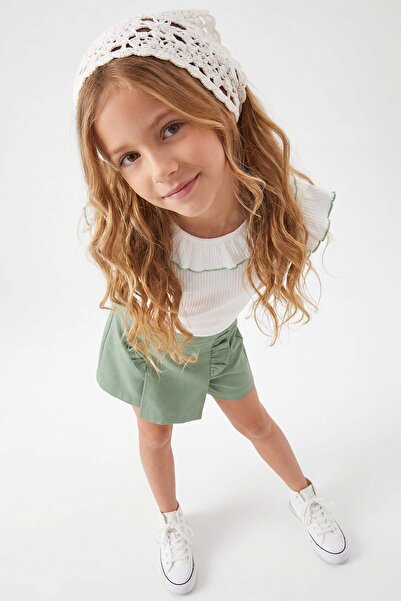 TRENDYOLKIDS Πράσινο βαμβακερό βασικό σετ με βολάν με λεπτομέρειες, ίσιο πλεκ...