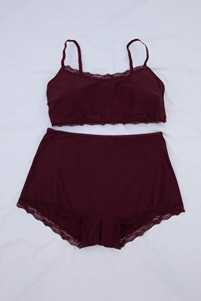 Trendyol Curve Σετ εσωρούχων με αφαιρούμενα μαλακά μαξιλαράκια και μαλακά κου...