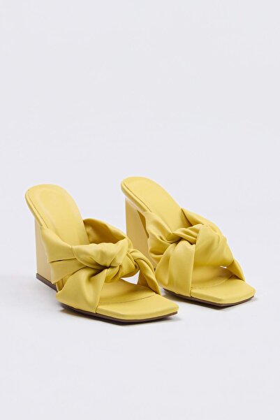 TRENDYOL SHOES Ψηλοτάκουνα