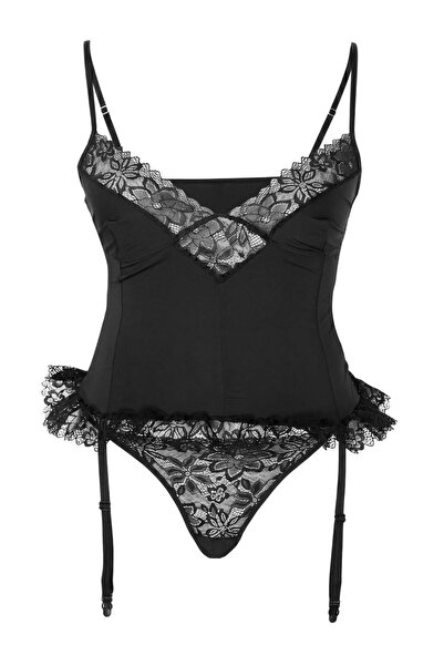 Trendyol Curve Μαύρο Σετ Εσωρούχων με Λεπτομέρεια Ζαρτιέρες, Φανταχτερό Σετ Ε...