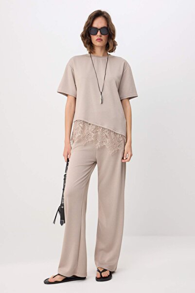 Συλλογή Trendyol Σετ Πλεκτό Πολυτελείας Πέτρινο - Πάνω και Κάτω Μέρος TWOSS26...