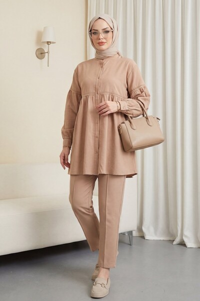 Modamorfo طقم روباتان من الكتان المطرز بالدانتيل - كراميل