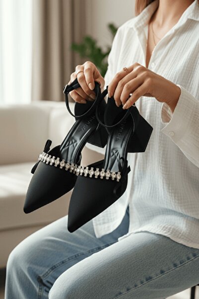 DİVOLYA Dunka Μαύρο Σατέν Πέτρινο Φιόγκο (με τακούνι 4 εκ.) Παπούτσια με μυτε...