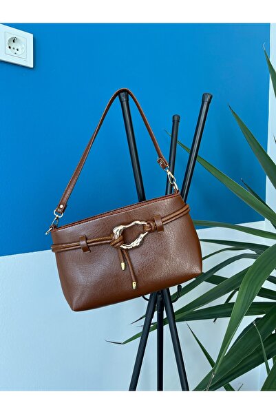 WilloWara Gold Buckle Baguette Women's Shoulder Bag |   Forel
