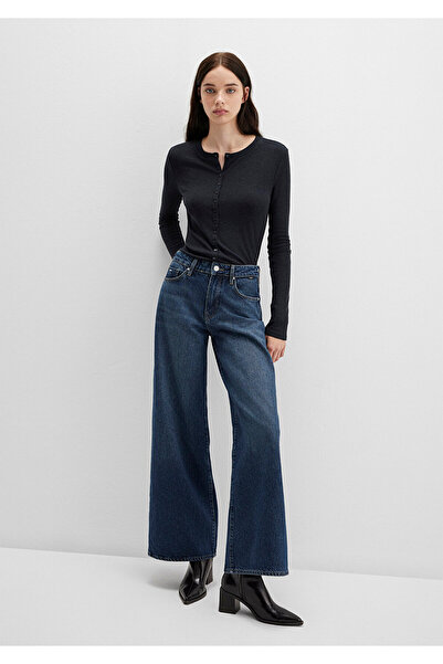 Mavi Μαύρο μακρυμάνικο μπλουζάκι με λεπτομέρεια στο κουμπί, στενή εφαρμογή 16...