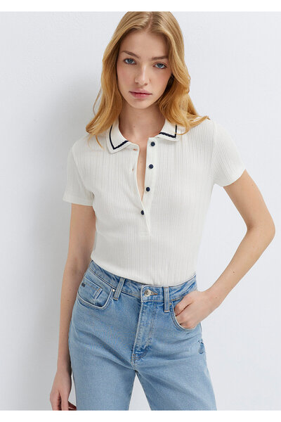 Mavi Ecru-Polo-T-Shirt mit Knopfdetail, figurbetonte Passform 1613944-70057