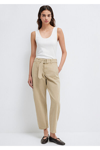 Mavi Εκρού Αθλητικό Φανελάκι Εφαρμοστό / Στενή Γραμμή 1613854-70057