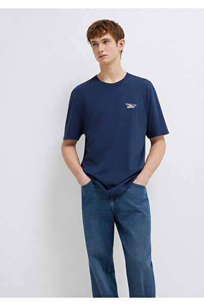 Mavi Bedrucktes marineblaues T-Shirt mit lockerer Passform / lockerer, bequem...