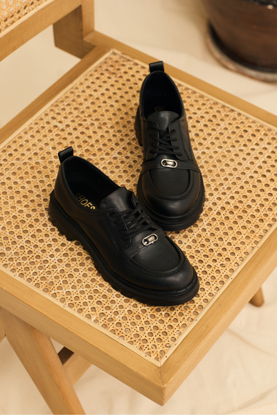 Tonny Black Γυναικεία παπούτσια casual με μαύρο δέρμα, άνετη εφαρμογή, θερμομ...