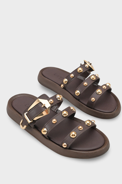 Capone Outfitters Nollie Round Toe Lu Metal-Accented Women Slipper