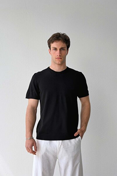 Flaw Wear Βασικό μπλουζάκι με λαιμόκοψη ποδηλάτου σε μαύρο χρώμα