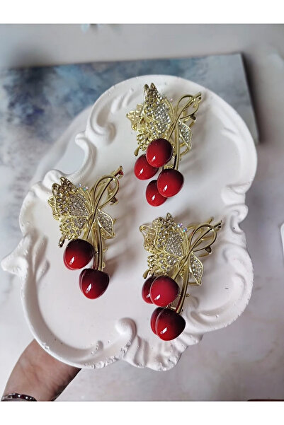 NOT GUILTY Μοντέλο πόρπης με πέτρα κερασιάς και πεταλούδα