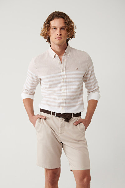 Avva Beigefarbenes Herrenhemd mit Knopfkragen und Streifenmuster in Slim-Fit-...