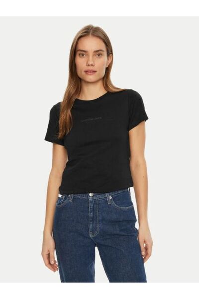 Calvin Klein تي شيرت 100% قطن بقصة ضيقة وياقة دائرية J20J224990BEH تي شيرت J2...