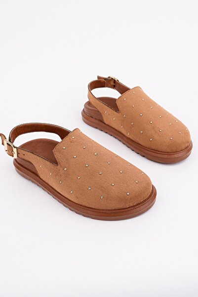 MUGGO Γυναικεία σανδάλια LILLOW από δέρμα σουέντ με χρυσές καρφίτσες και ρυθμ...