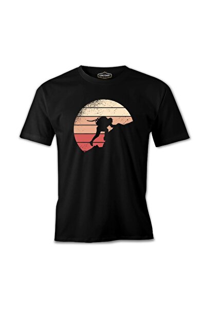Lord T-Shirt Silhouette of a Man Climbing to a Mountain Black Men's Tshirt