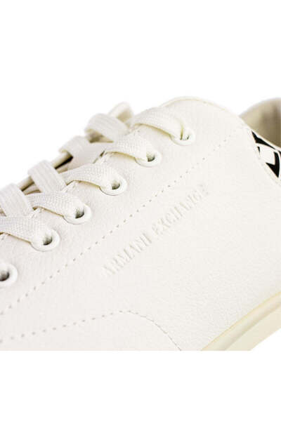 Armani Exchange Men's Comfortable and Flat-Sole White Sneakers with Logo Pattern on the Back