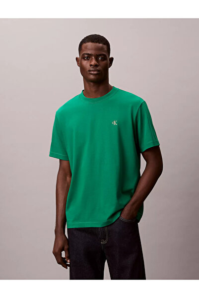 Calvin Klein Erkek Regular Fit Yuvarlak Yakalı Göğsü CK Logolu Pamuklu Kısa K...