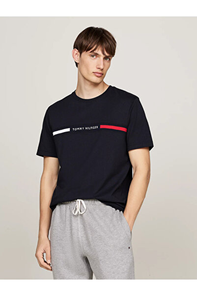 Tommy Hilfiger تي شيرت رجالي أزرق بأكمام قصيرة وياقة دائرية مع تفاصيل شريطية ...